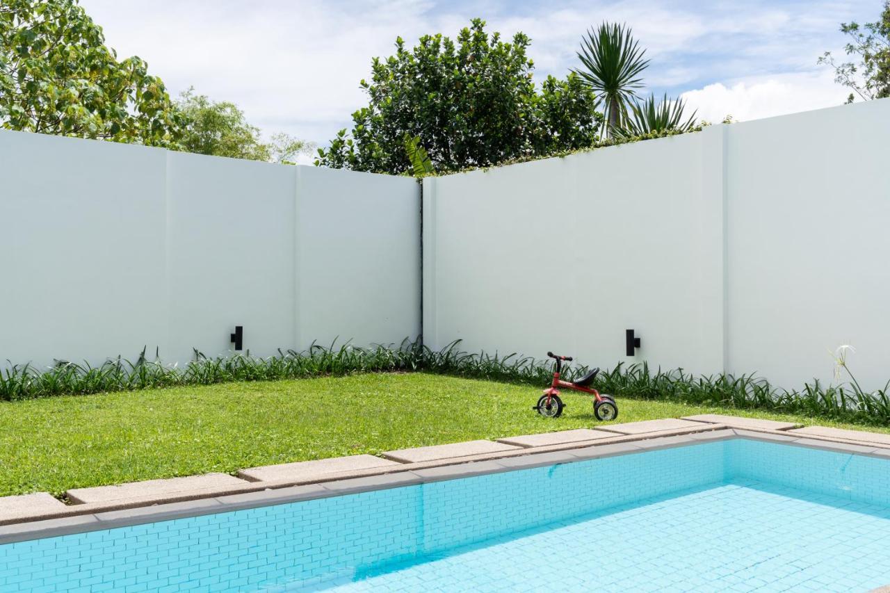 Beautiful Comfortable And Fully Equipped Big Pool Villa With 65Inch Smart Tv Located Near Popular Bangtao Beach And Laguna 邦涛海滩 外观 照片